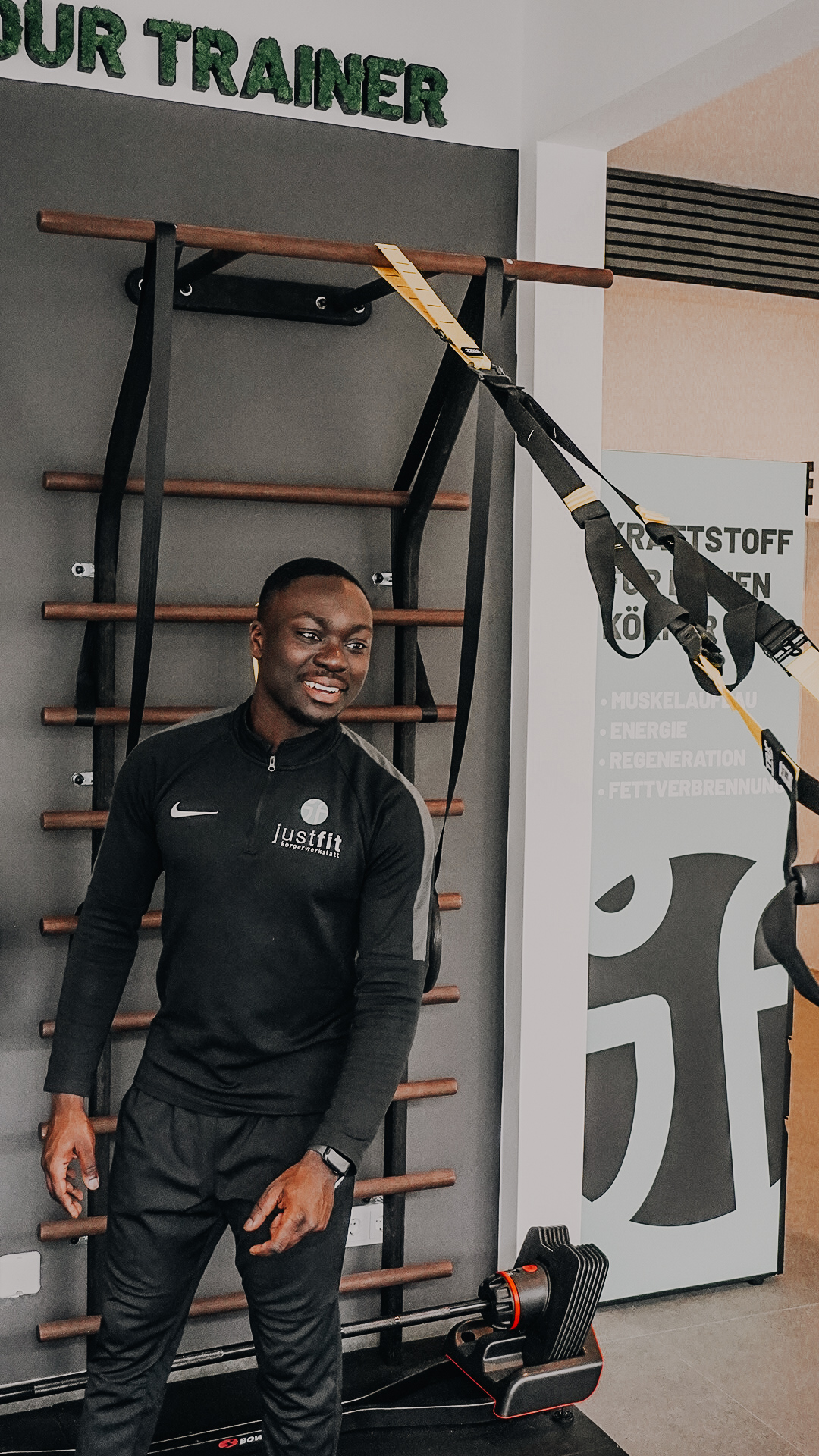 EMS-Training mit Fußball